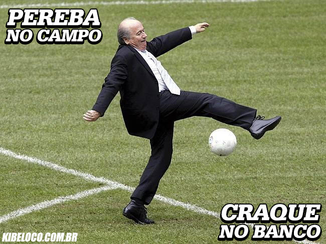 Pereba no campo. Craque no Banco